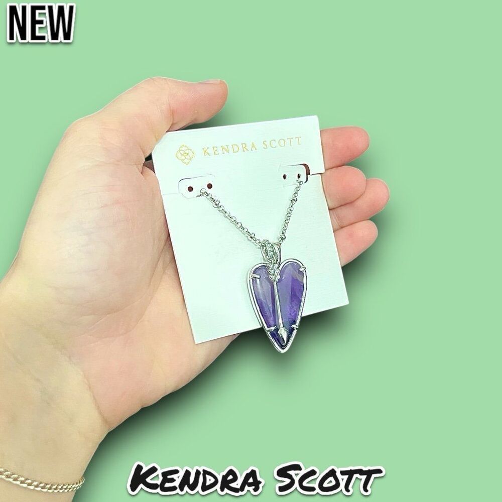 New Kendra Scott Ansley Heart Long Pendant Necklace (Sold Out) - Picture 8 of 10